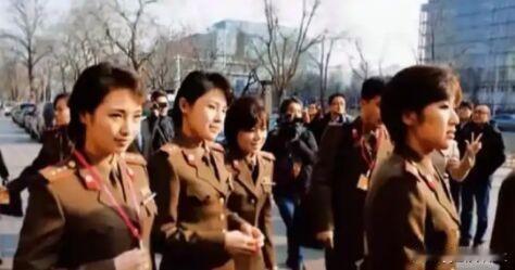 零容忍！朝鲜对三名未成年人处以死刑！三个高中生，被枪毙了。因为他们奸杀了一名女兵