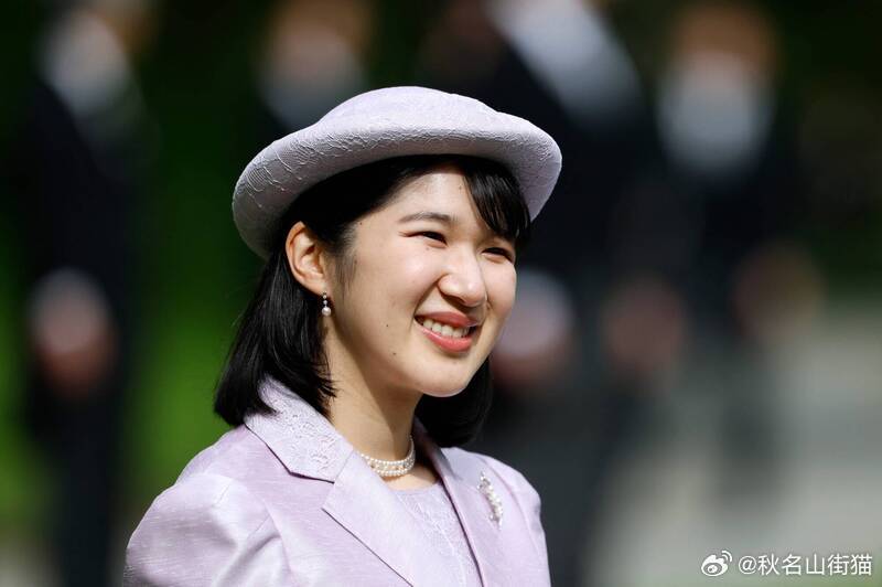 日本《每日新闻》民调：超七成日本民众支持女性继承皇位海外新鲜事 日本《每日新闻》