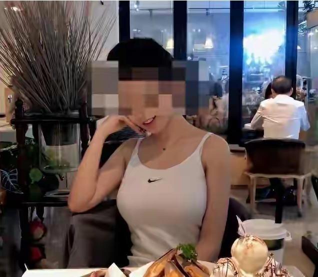 美国华人圈又被一则噩耗砸懵了，宾夕法尼亚州，28岁的华人女孩卢媛媛，被她的前男友