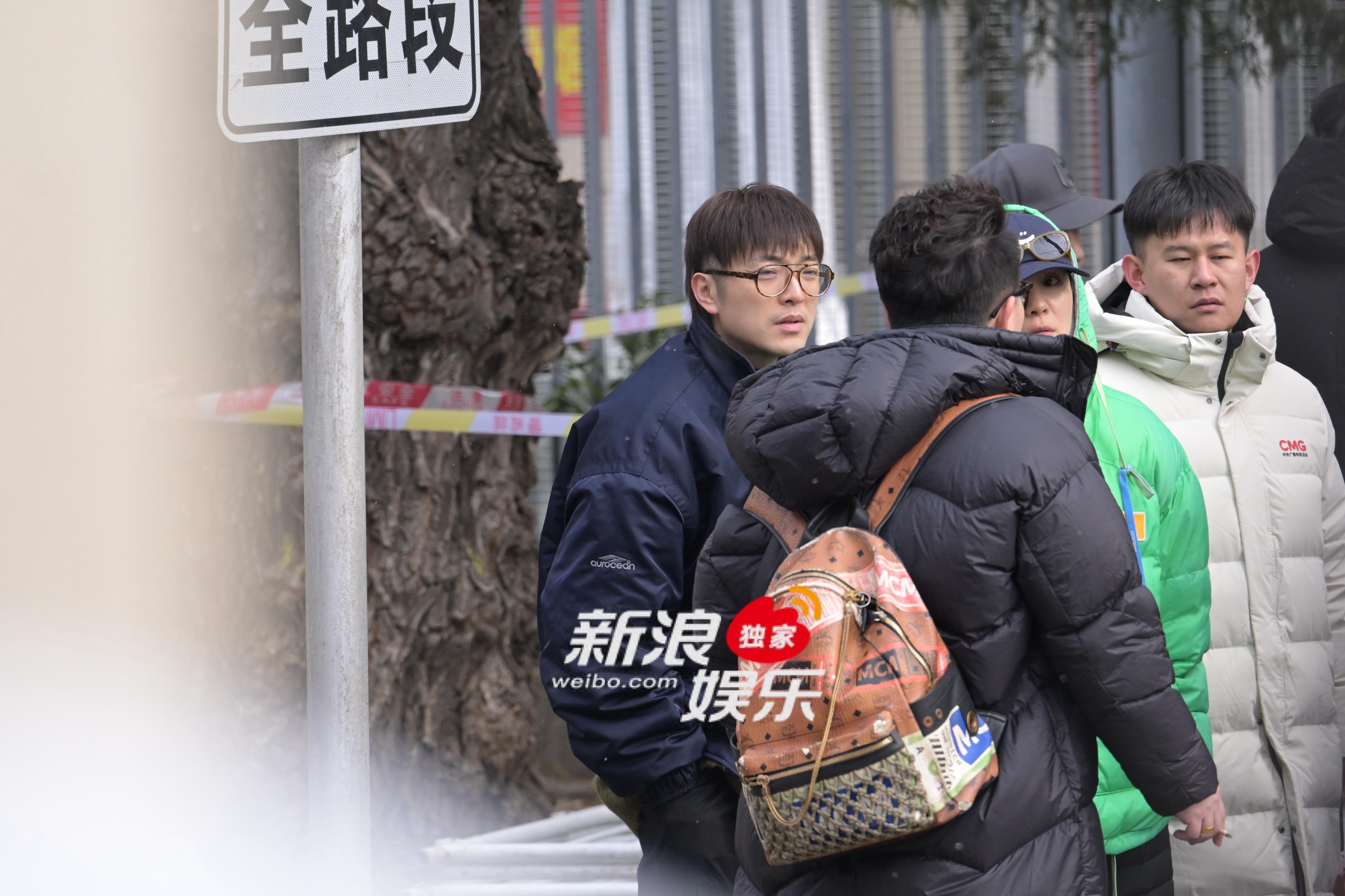 喜人周铁男现身央视联排 喜人周铁男现身央视联排！2026央视春晚第一次联排马年春