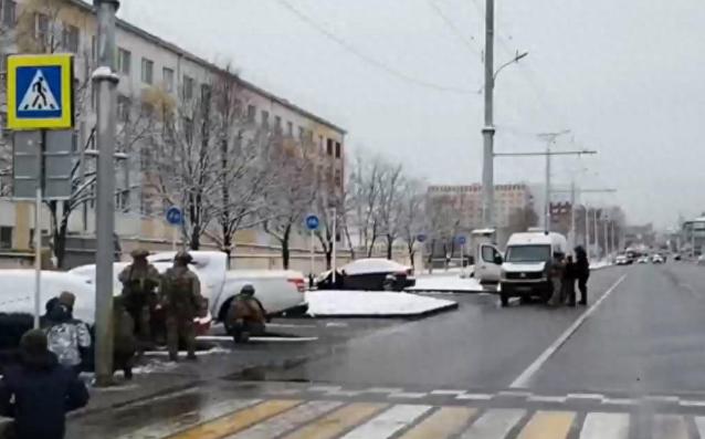 俄罗斯斯塔夫罗波尔市差点出大事，一名18岁年轻女子怀揣着威力堪比400克TNT的