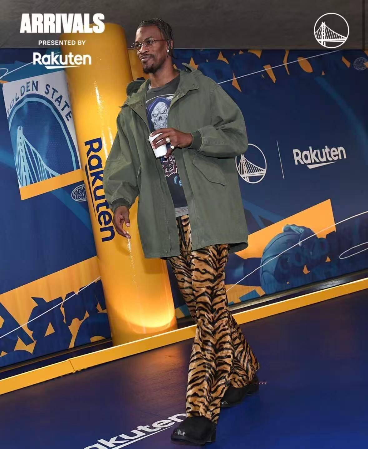 等后续看看啥情况吧，先看今天比赛，刚问了身边的人，他们也不知道啥情况巴特勒临时退