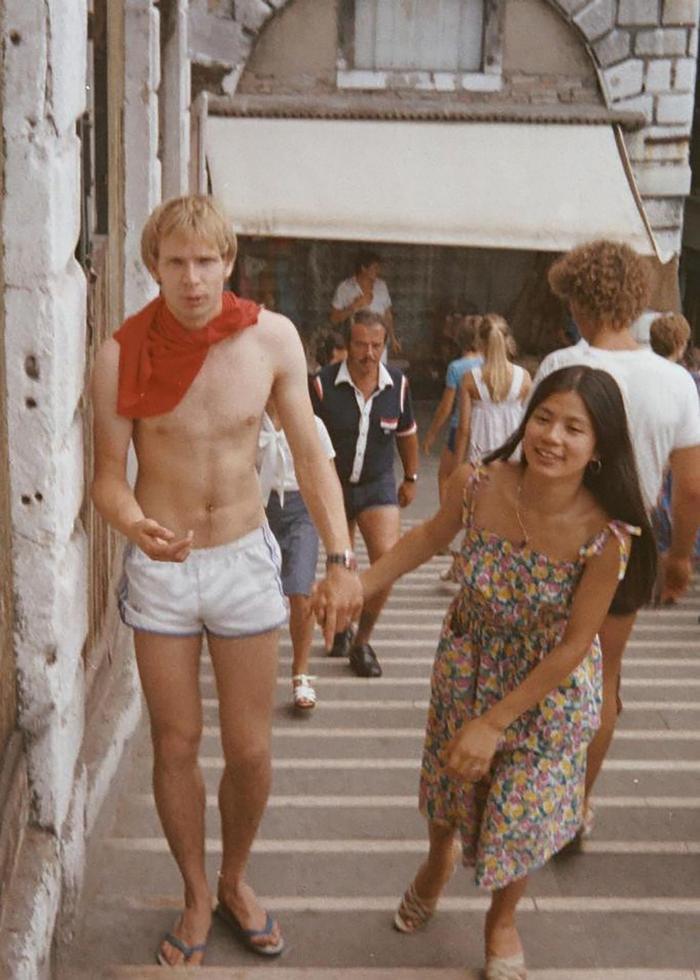 1979年夏，翁美玲和荷兰男友Rob（罗柏）在意大利威尼斯旅行时拍摄的一张照片。