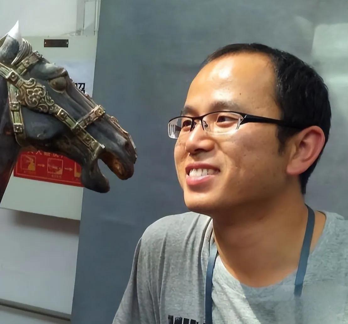 世事无常，愿君安息
 体检无恙，却挡不住突如其来的离别
 43岁的《我在故宫修文