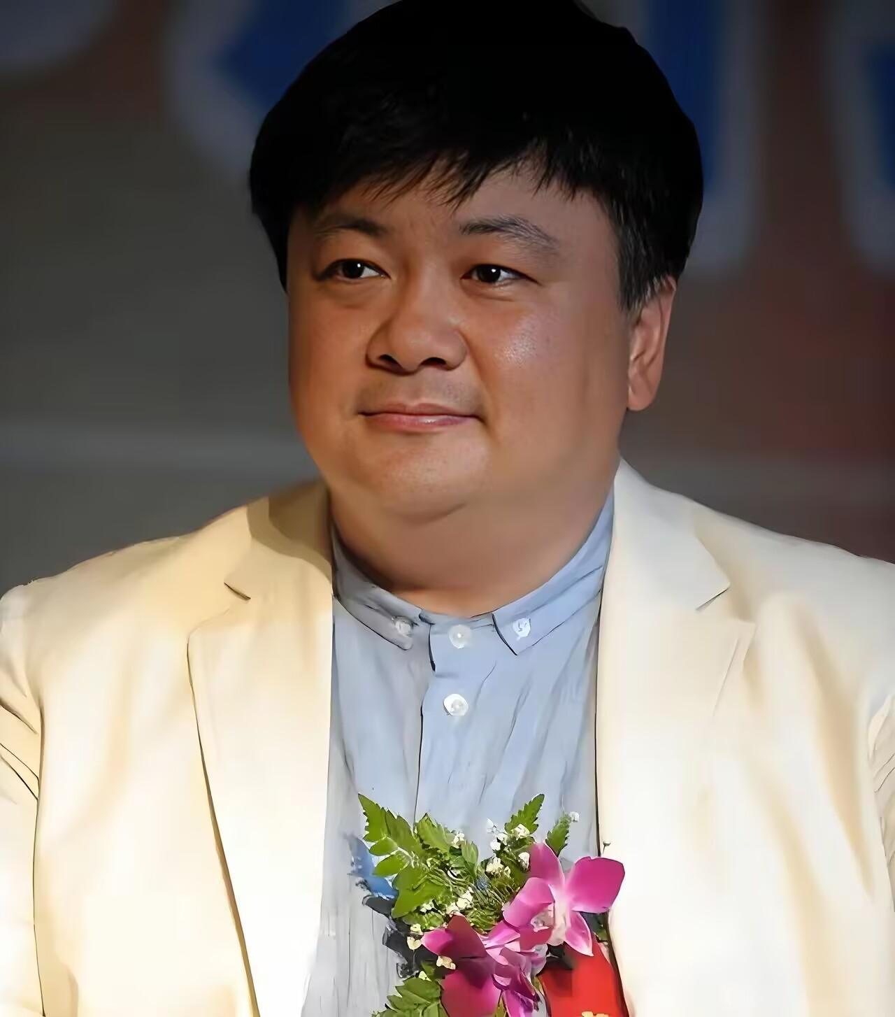 1991年，保姆向洪剑涛借10万买房，洪剑涛二话不说便将钱给了她，谁知，十几年后