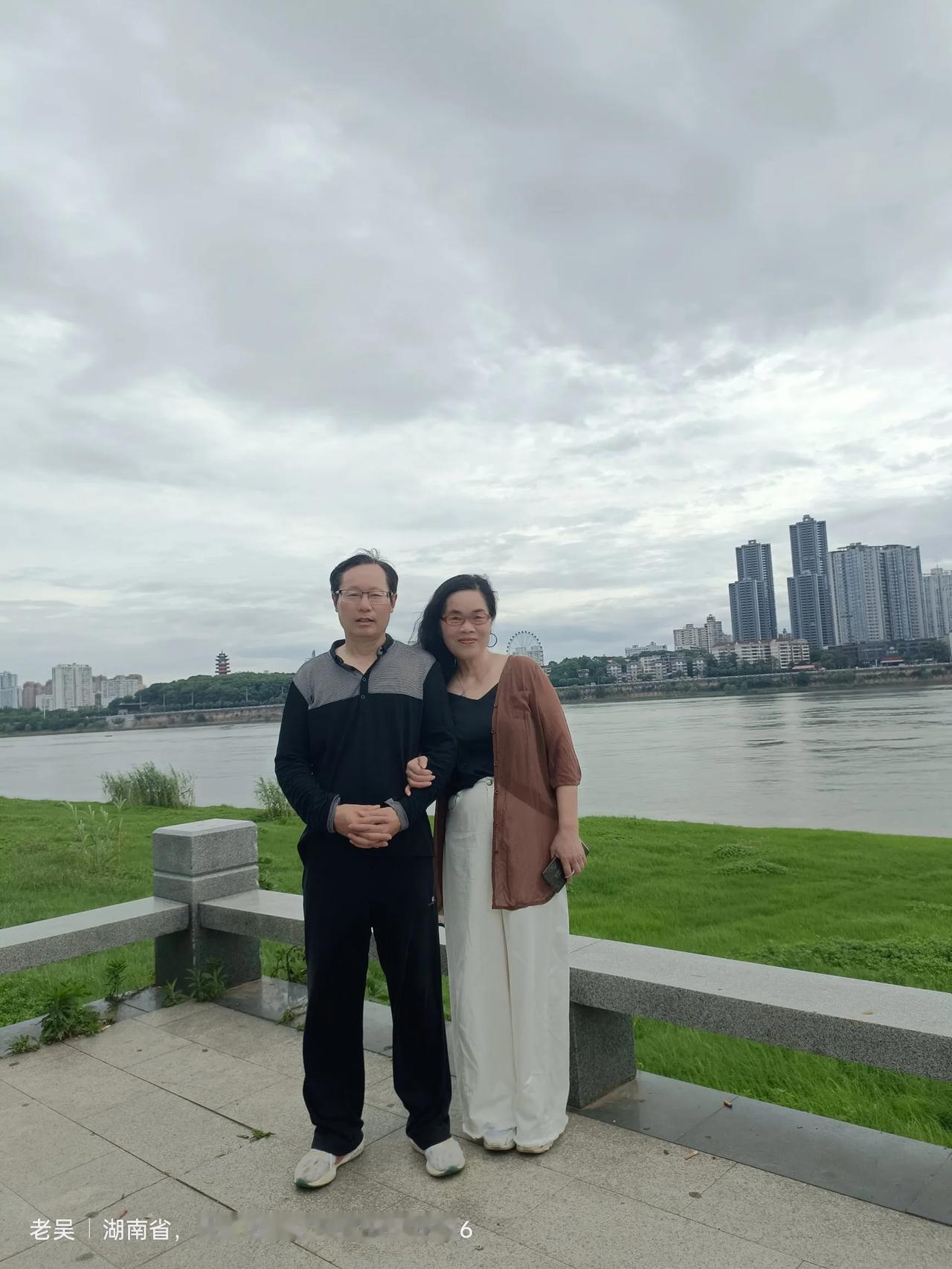 你认为株洲最美丽的地方是哪里株洲湘江风光带.国家水利风景区