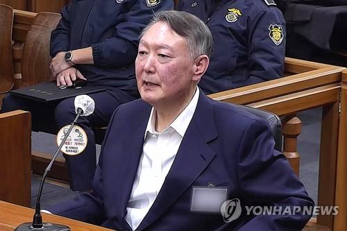尹锡悦内乱罪一审已经判了无期，特检组为什么还不罢休，二审直接求刑死刑？尹锡悦内乱