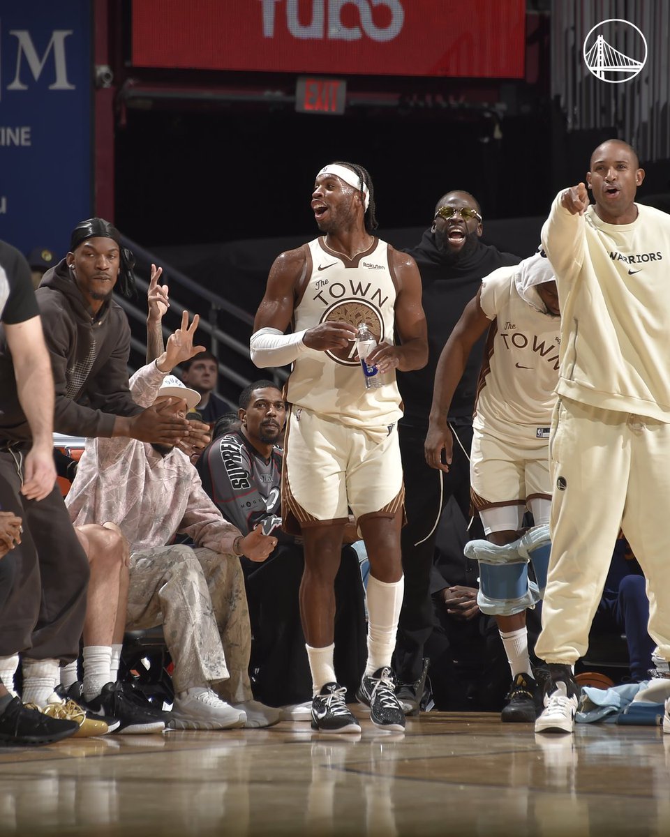 勇士官方账号:ALL OF US RIGHT NOW