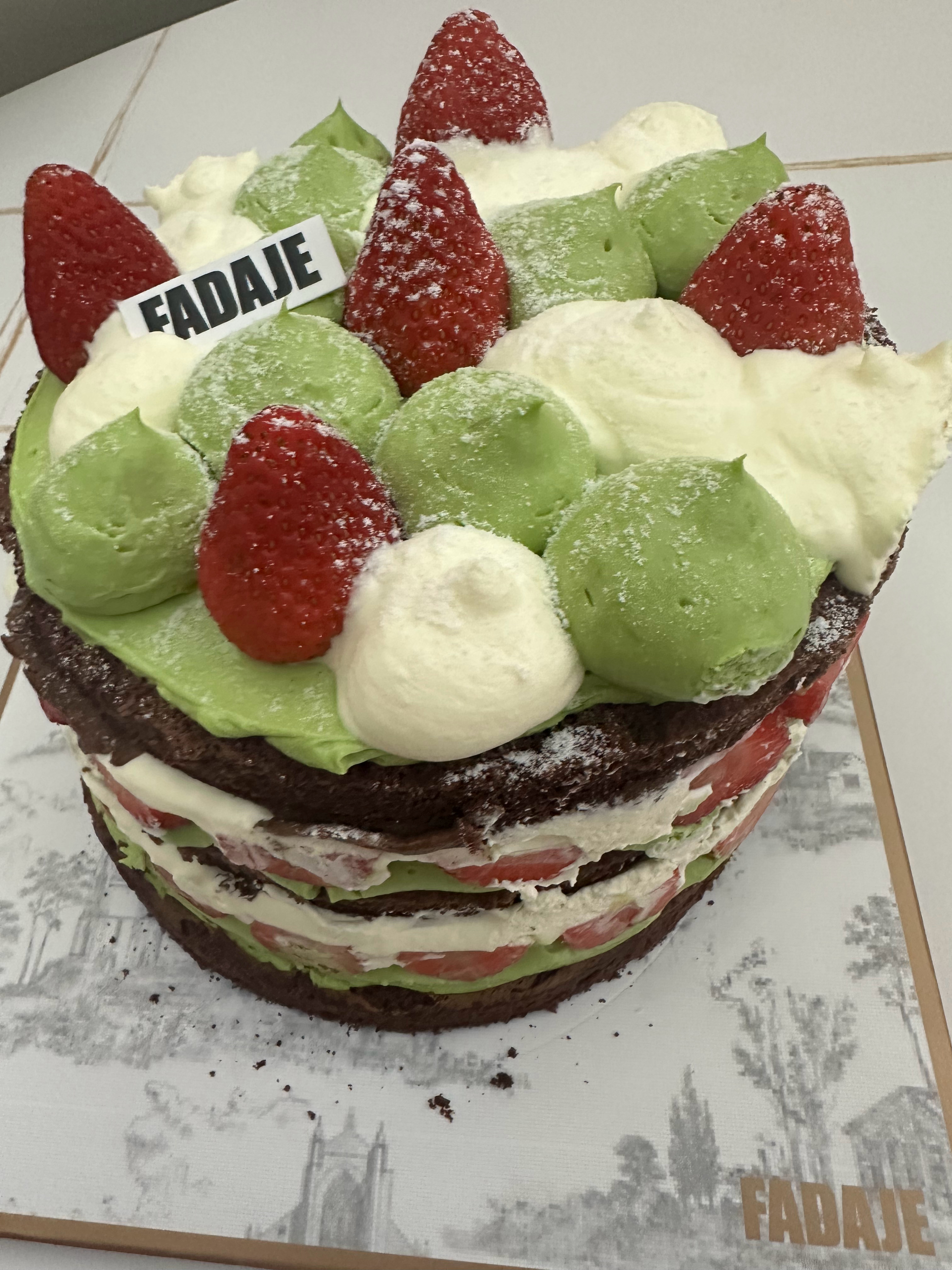买个蛋糕🍰㊗️花开锦绣爆爆爆，㊗️赵凌爆爆爆 