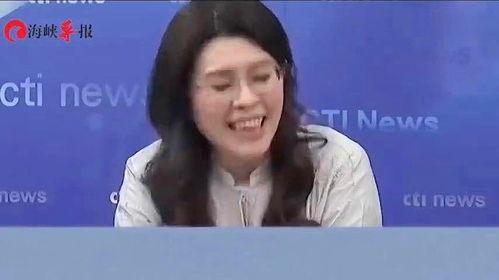 国民党主席郑丽文这段时间恐怕做梦都能笑醒，为啥？因为最大的对手民进党，正在上演一