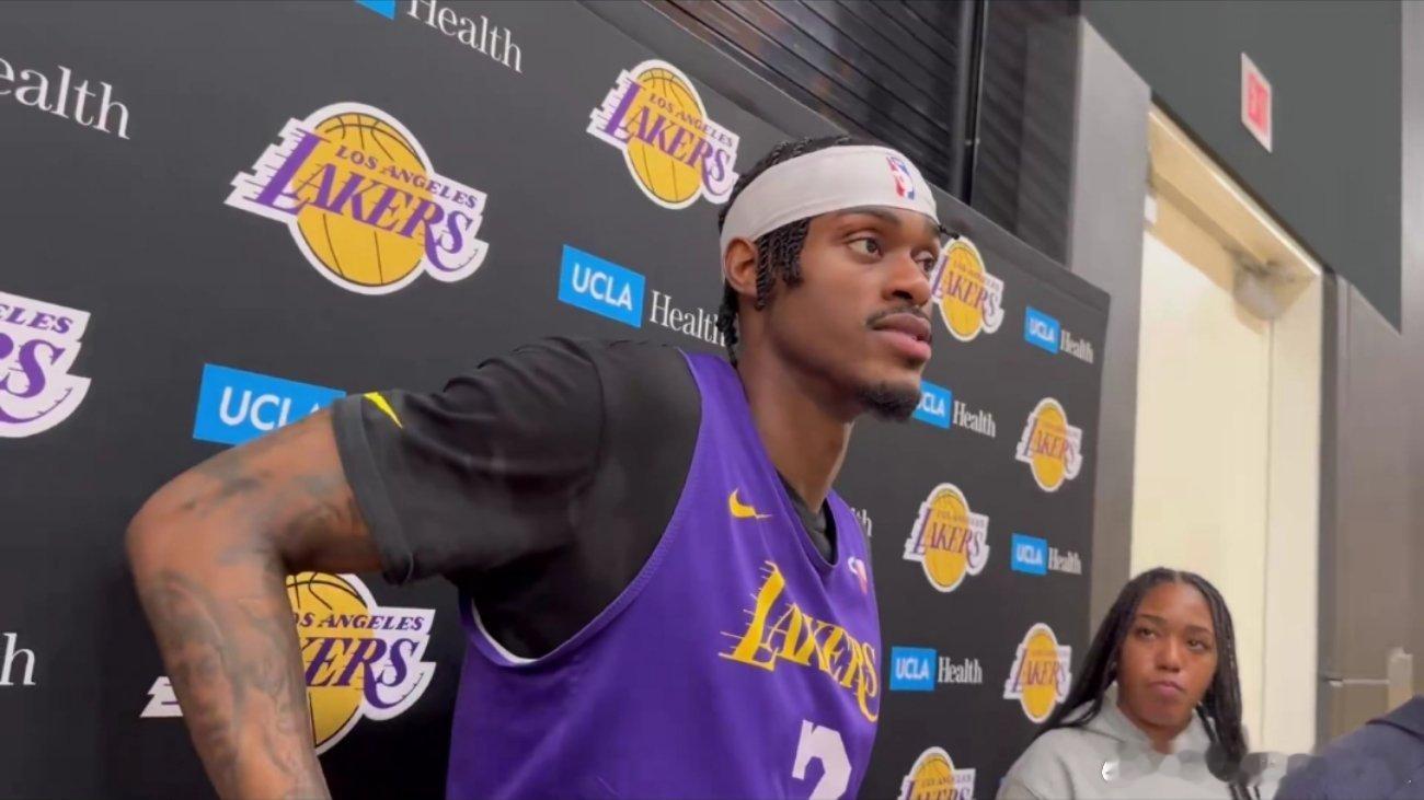 范德比尔特在接受采访时，谈到了即将41岁的詹姆斯。“过去三、四年，我亲眼见证着他