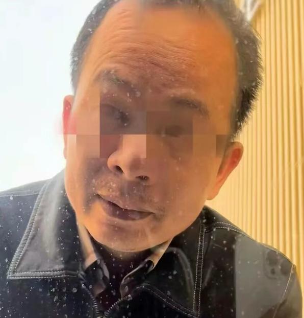 韦某持刀杀人泼硫酸，死刑解脱了凶手，受害者苟延残喘活，陌生人恶意施暴，要多少受害