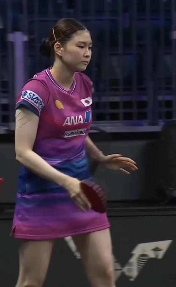 WTT美国大满贯女单1/8决赛：
桥本帆乃香大比分0：3不敌佐藤瞳，
三局比分为