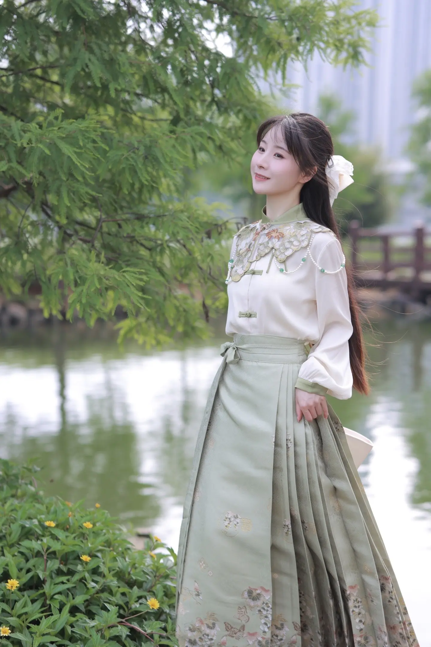 “从此 世界在我面前指向我想去的任何地方”