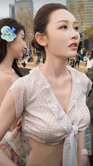 这皮肤咋保养的这么好![赞]