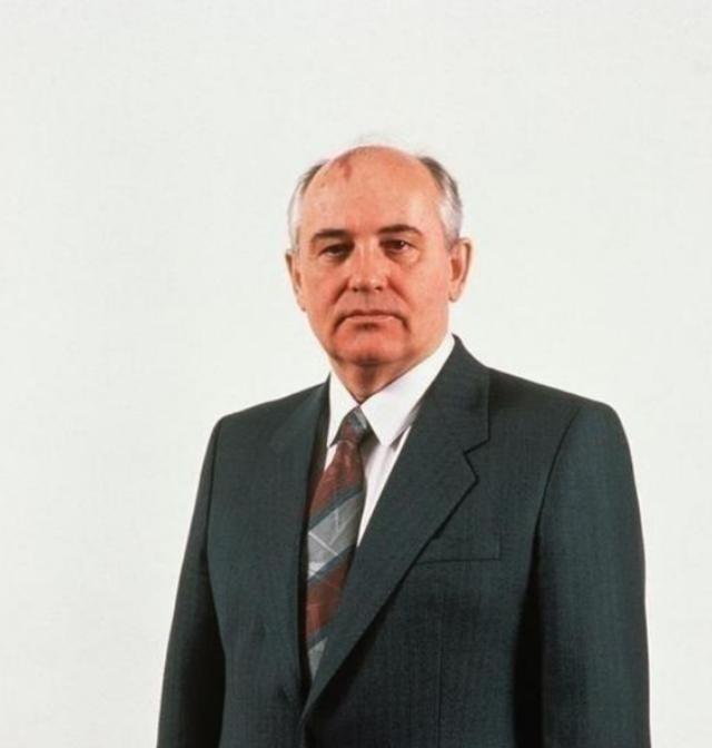 1992年，俄罗斯公开绝密档案，曝光了抗美援朝被掩藏42年的真相。原来抗美援朝还