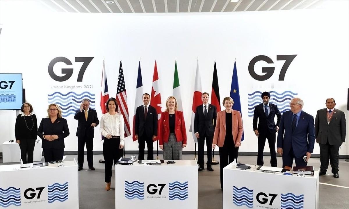 10月16日，贝森特在华盛顿G7财长和央行行长会议上挑明中国稀土出口新规，他不打