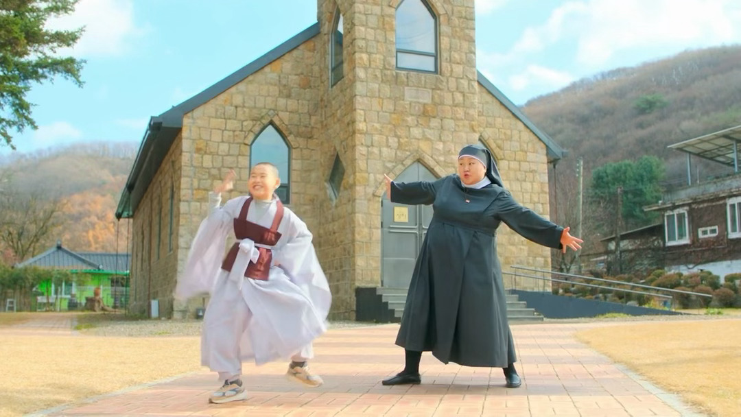 佛祖举手前传SingAlong徐度俊啊啊啊啊啊太可爱了，演艺圈又进新人啦!在韩国