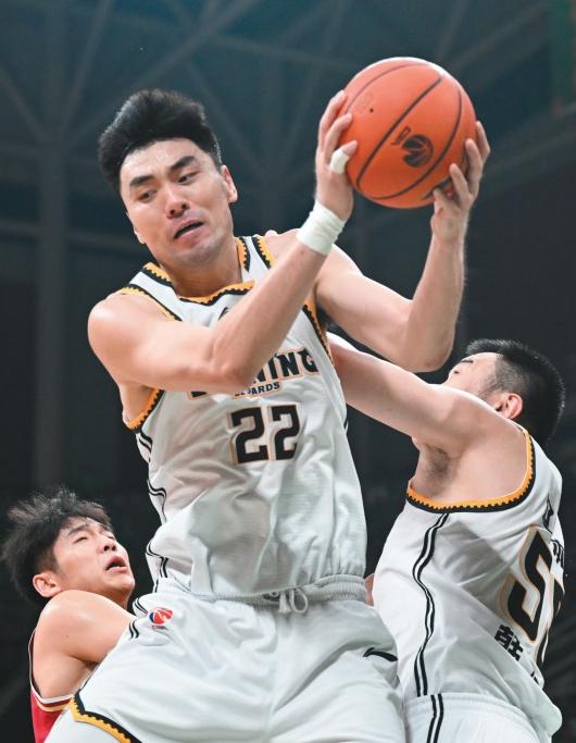 球员李晓旭宣布退役，21年一人一城写就精彩篇章，也留下些许遗憾！

5月3日晚，