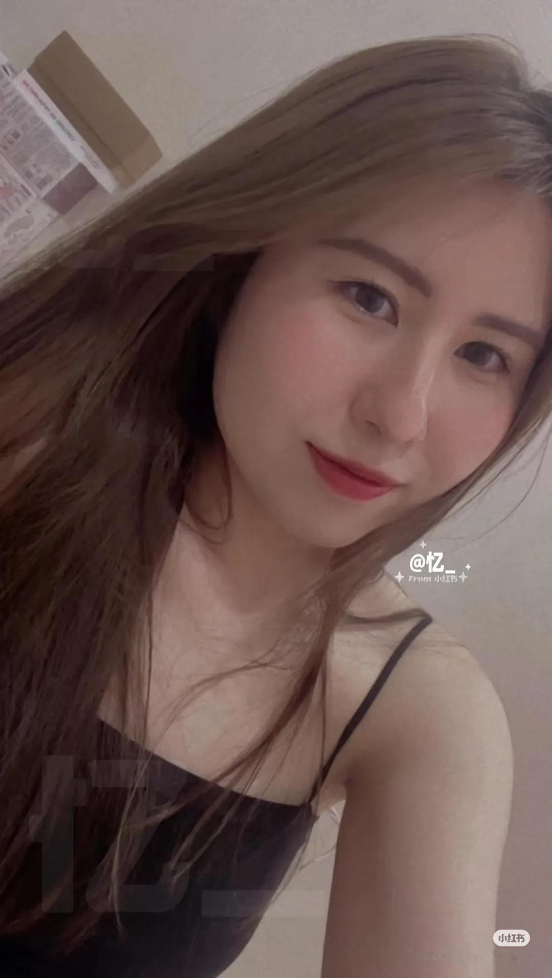 话说大马近几年就推出了许多样靓身材正，气质也相当不错的新晋博主，而忆就是其中之一