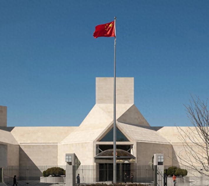 中国制造，反噬中国！1985年，中国驻阿尔巴尼亚大使馆新馆竟挖出35枚国产窃听器
