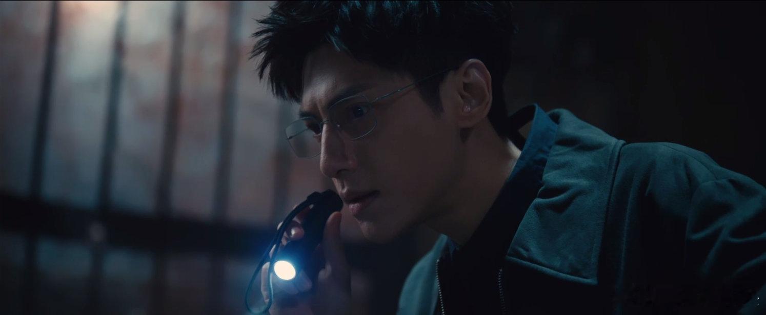 女子患病认为自己是蜘蛛《剥茧》李淑婷这狼化妄想症太离谱，按着蜘蛛捕猎周期害人，手