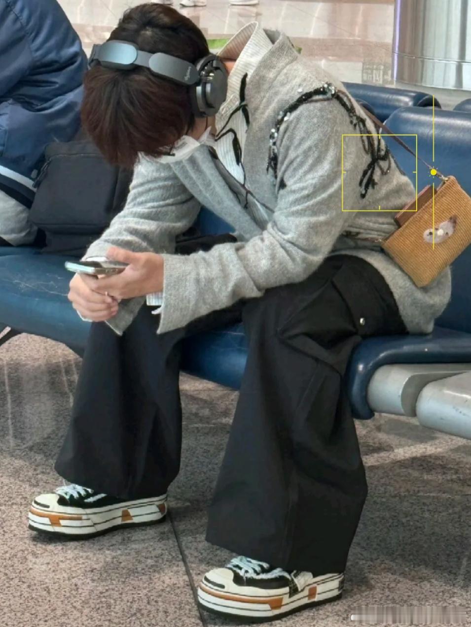 陆够你让人感到陌生谁能看出这个是陆虎… 