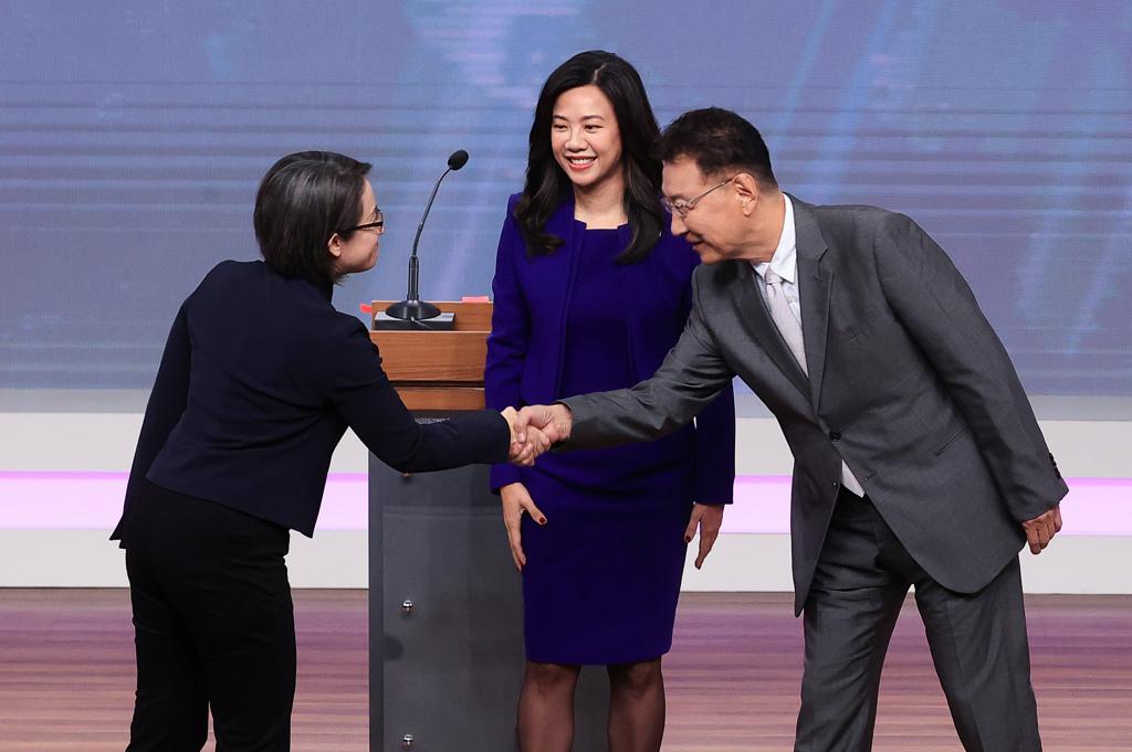 台媒点评赵少康、萧美琴、吴欣盈三位副手候选人辩论会表现：“名嘴”赵少康能临场抓到