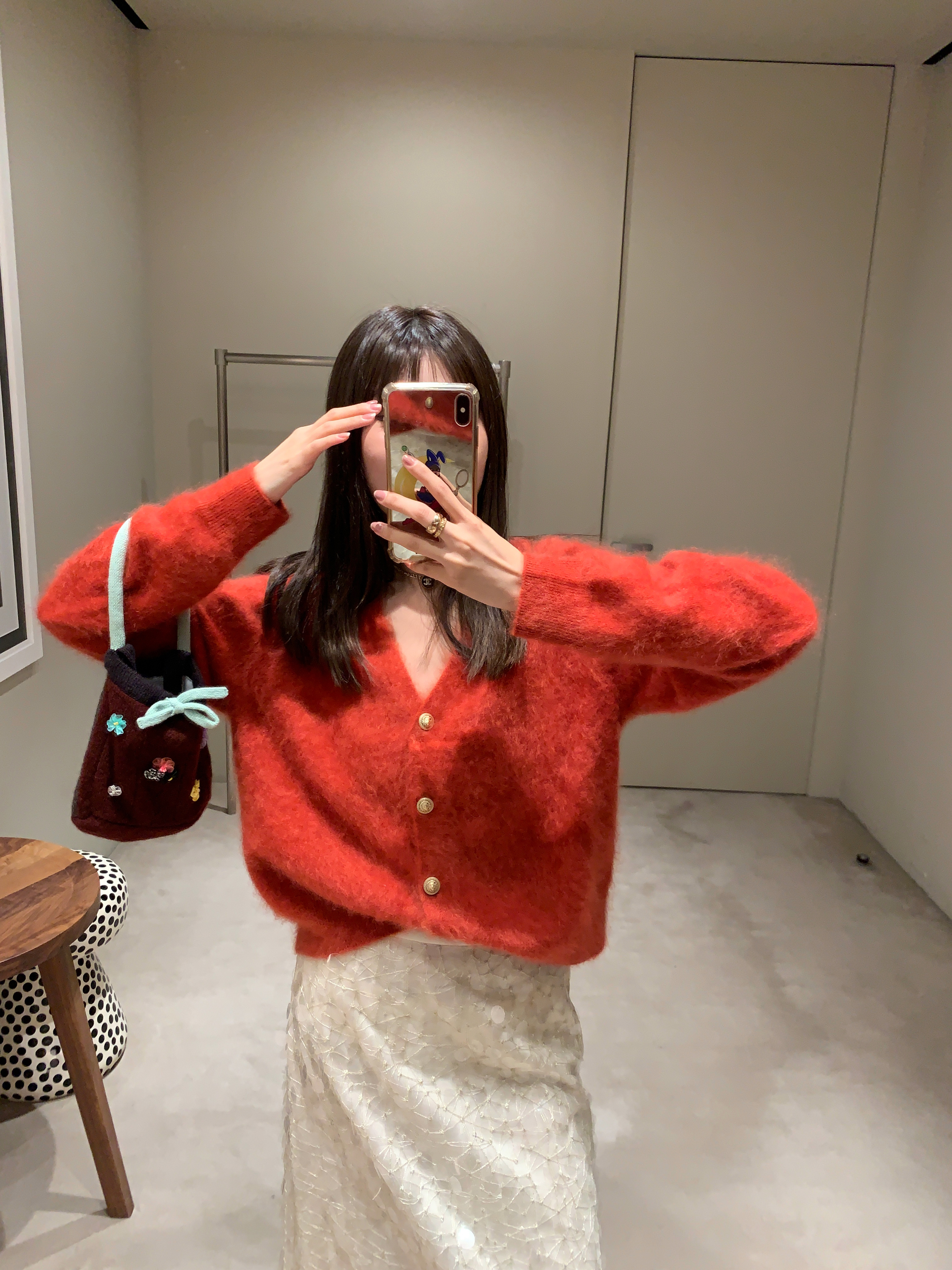 爱上羊绒从穿上那一刻  本期预算够的宝宝一定要尝试一下啊 甄选阿尔巴斯的山羊绒 