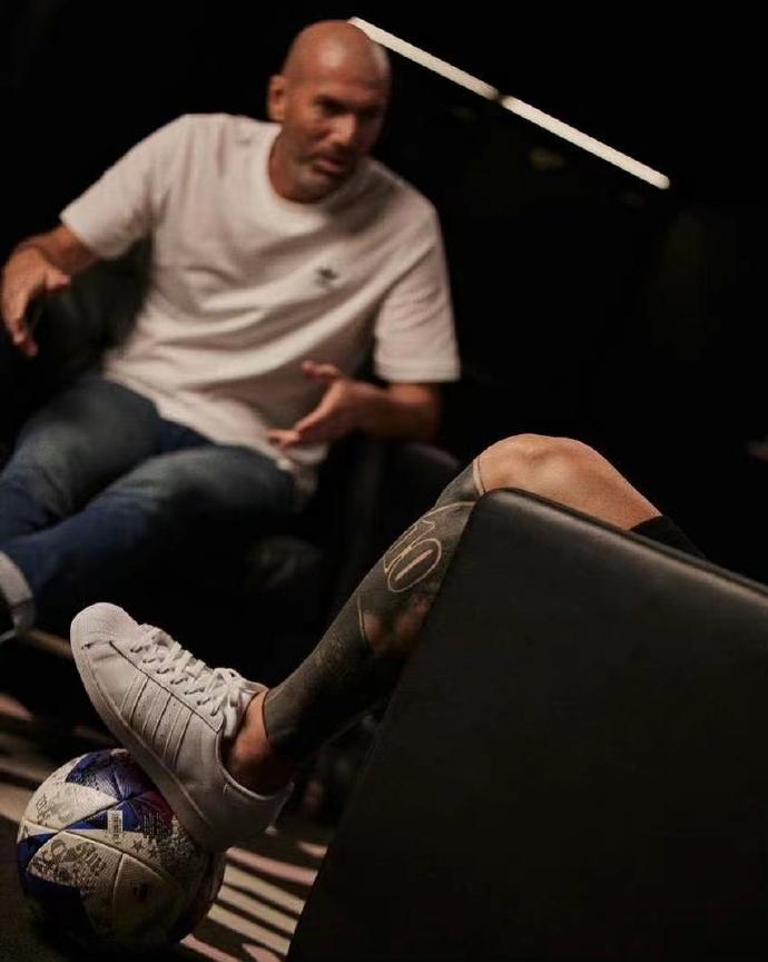 “10号，我比其他选手领先1秒，而他却是领先3秒”，吹牛要上税么？[what]比