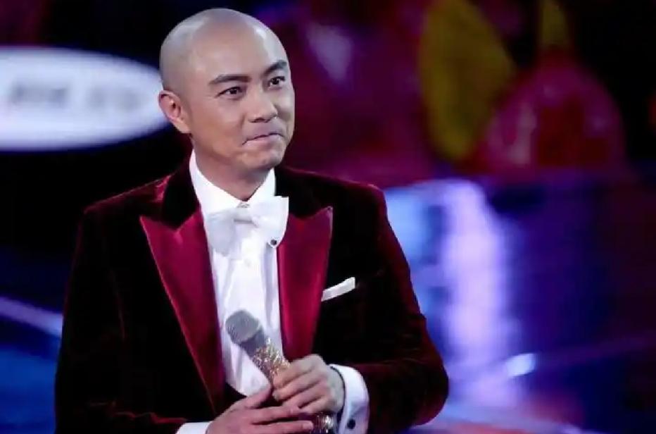 一位高人说：“任何东西，只要穷人都拥有了，它就不值钱了。城里人有房子，农村人也有