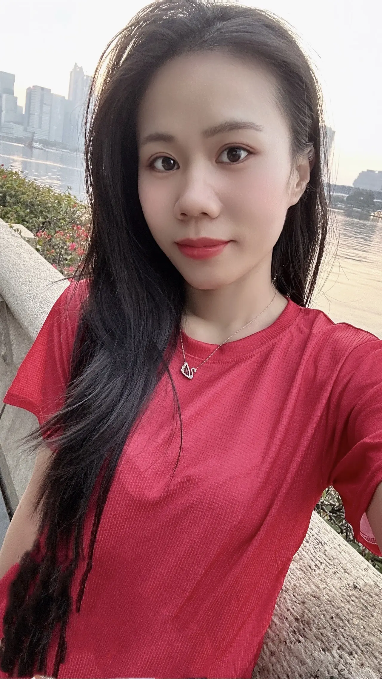 祝大家元旦快乐，再见2024，你好2025，新目标，新方向，加油加油?...