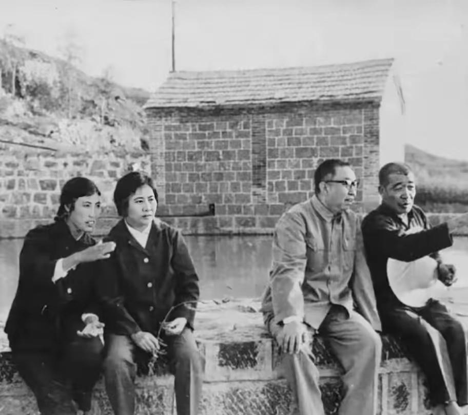 ＃红色文化＃
伟人风采欣赏：