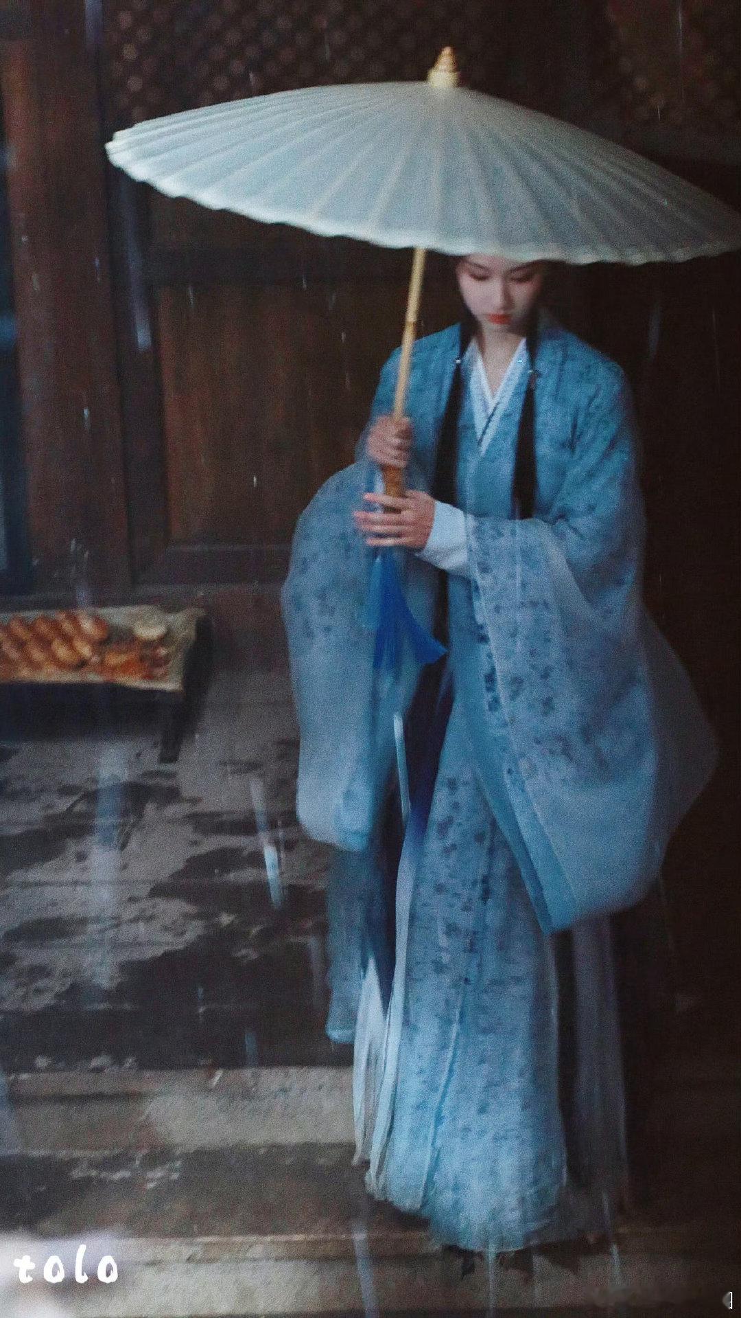 #陈都灵大梦归离反差##陈都灵一部戏的反差有多大#陈都灵又一次给我们展现了不一样