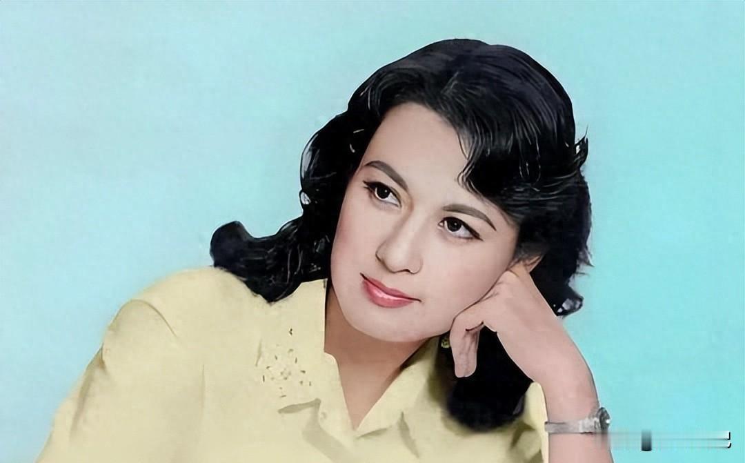 71岁突发脑梗，被传“遭儿媳虐待”的她，晚年生活真相让人唏嘘

人到晚年，最怕什