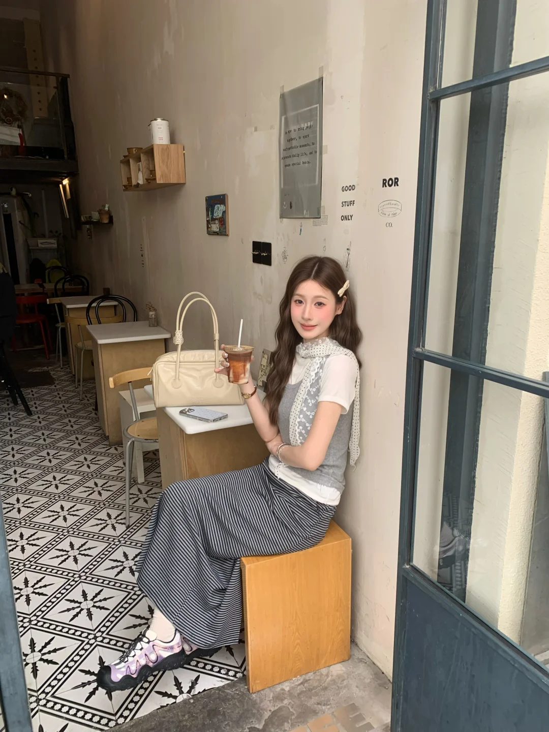 出门喝咖啡☕️