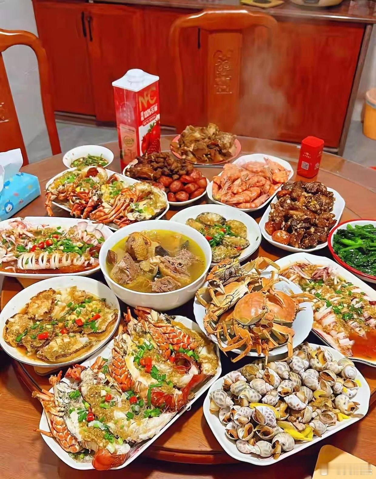 这一桌菜，500元能搞定吧！ 