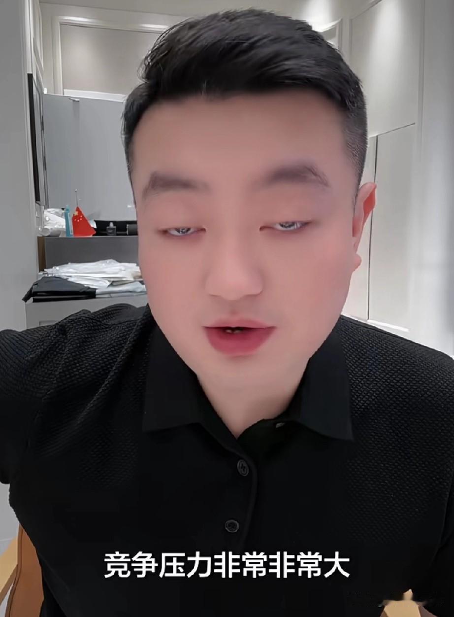 有个在赛格做了十一年生意的老板，聊起自己这些年的亲身经历，说里面的门道，只要是在