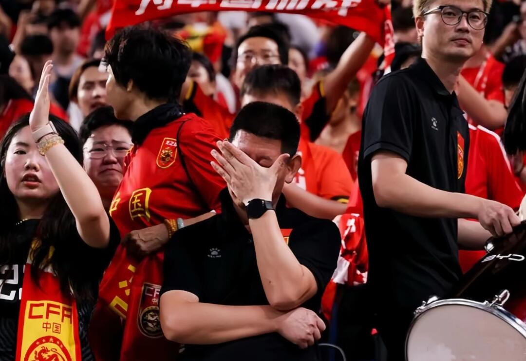 媒体人评球迷抵制国足赞助商：说是为他好！