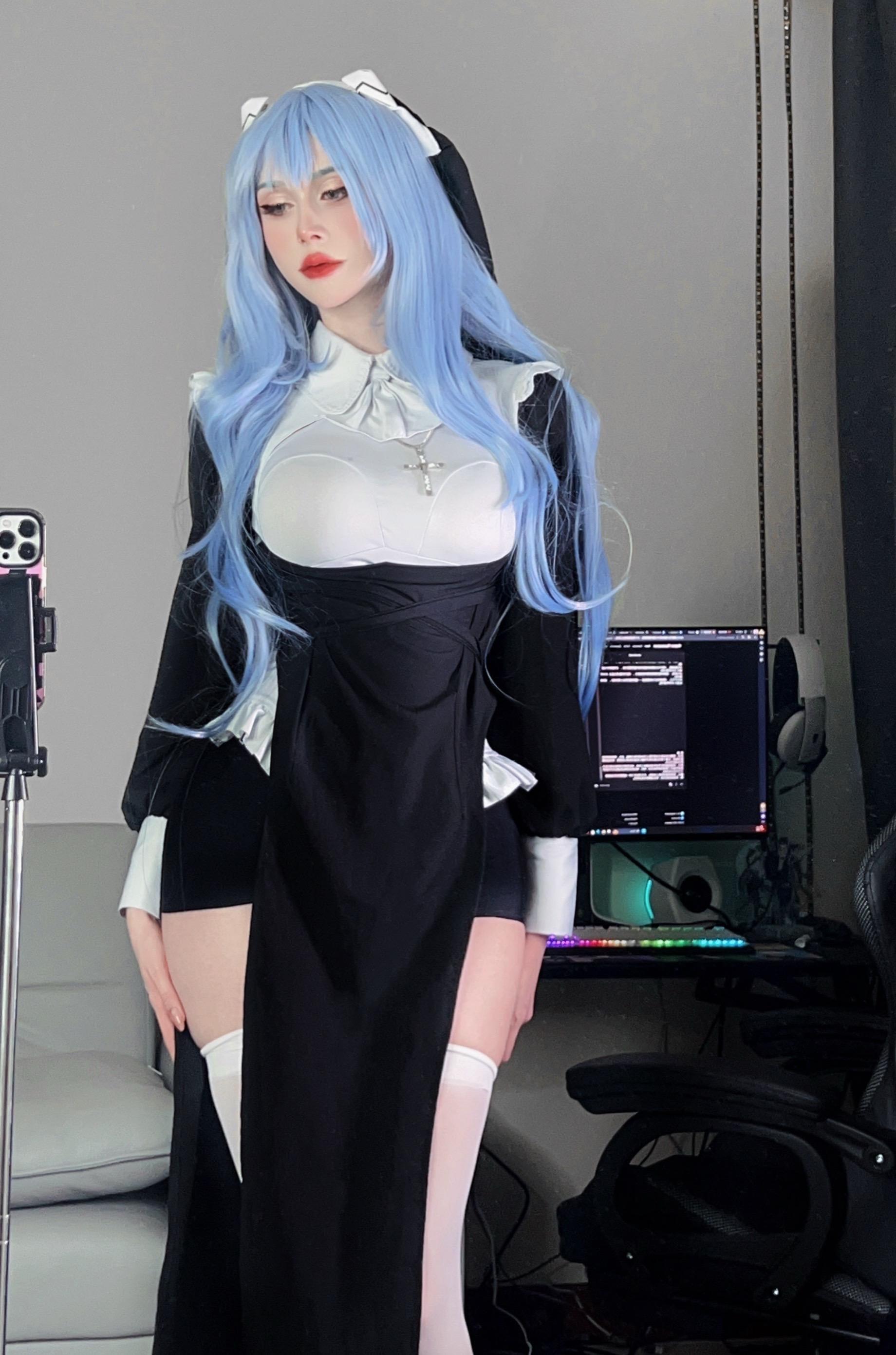 今年万圣节穿啥🧐。ooc ooc ooc