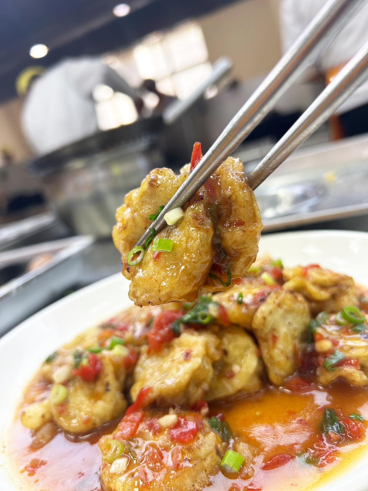 香酥可口，色香味俱全的香辣鱿鱼须，快来尝一尝吧！🍟🔥😋