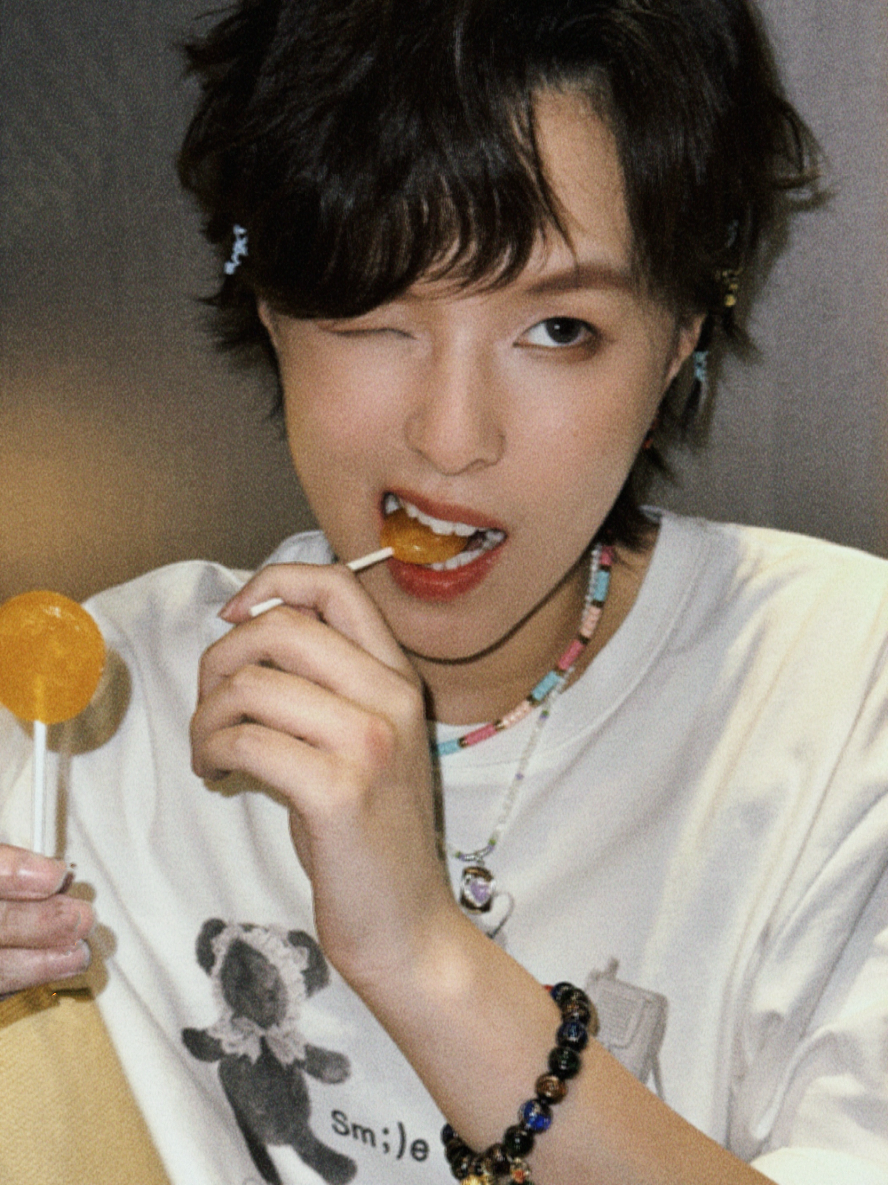 #杨芸晴[超话]##Sunnee新歌LowSugar上线#谁懂我现在的心情有多激