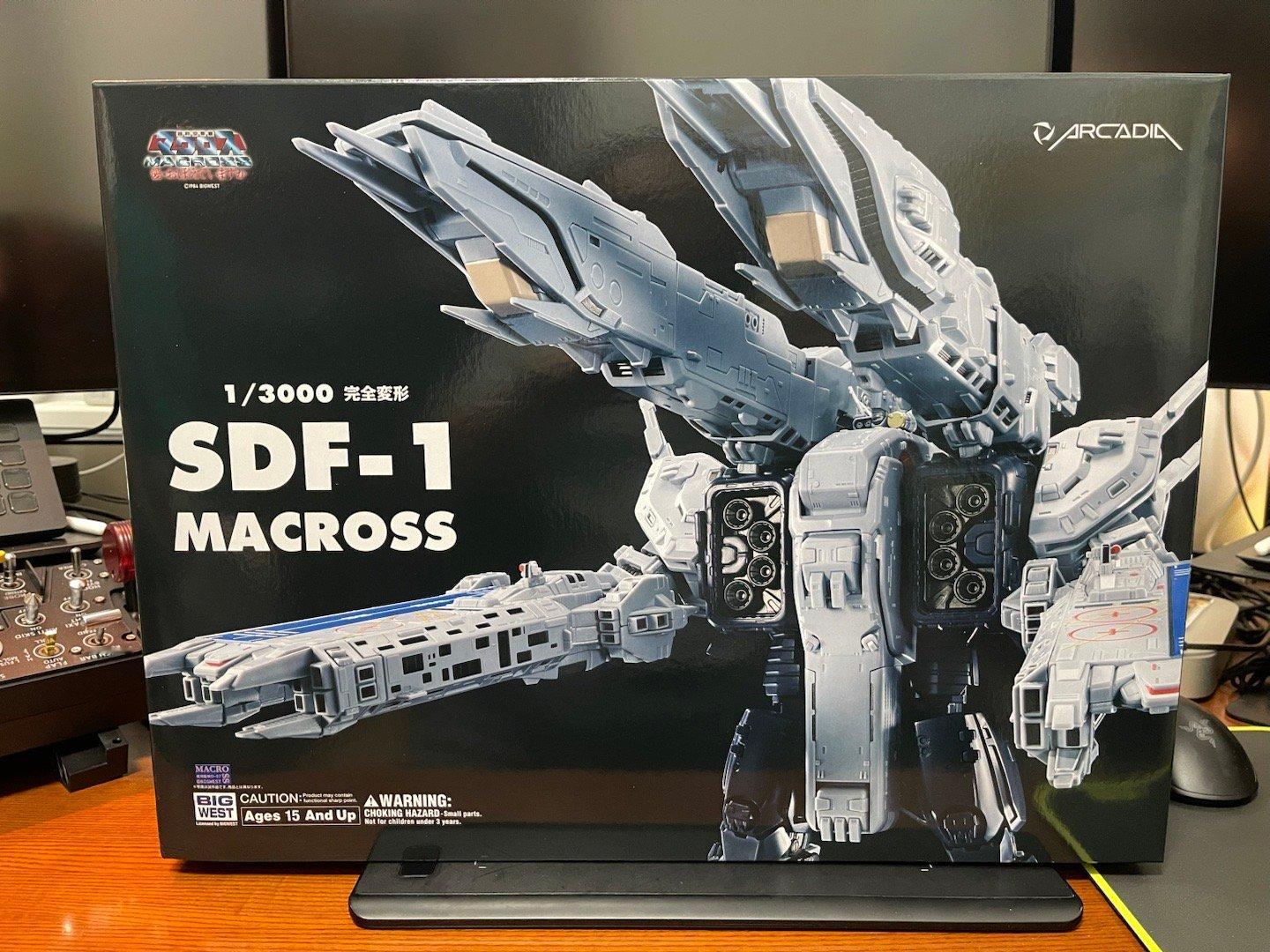 脑子一热买了，然后看了一眼几个柜子都满了放不下，又是一次开箱即回盒的体验