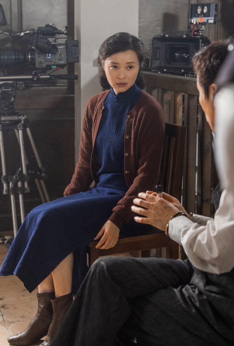 吴越白玉兰提名 吴越凭借《沉默的荣耀》朱枫一角，再次获白玉兰女主提名。四年三入候