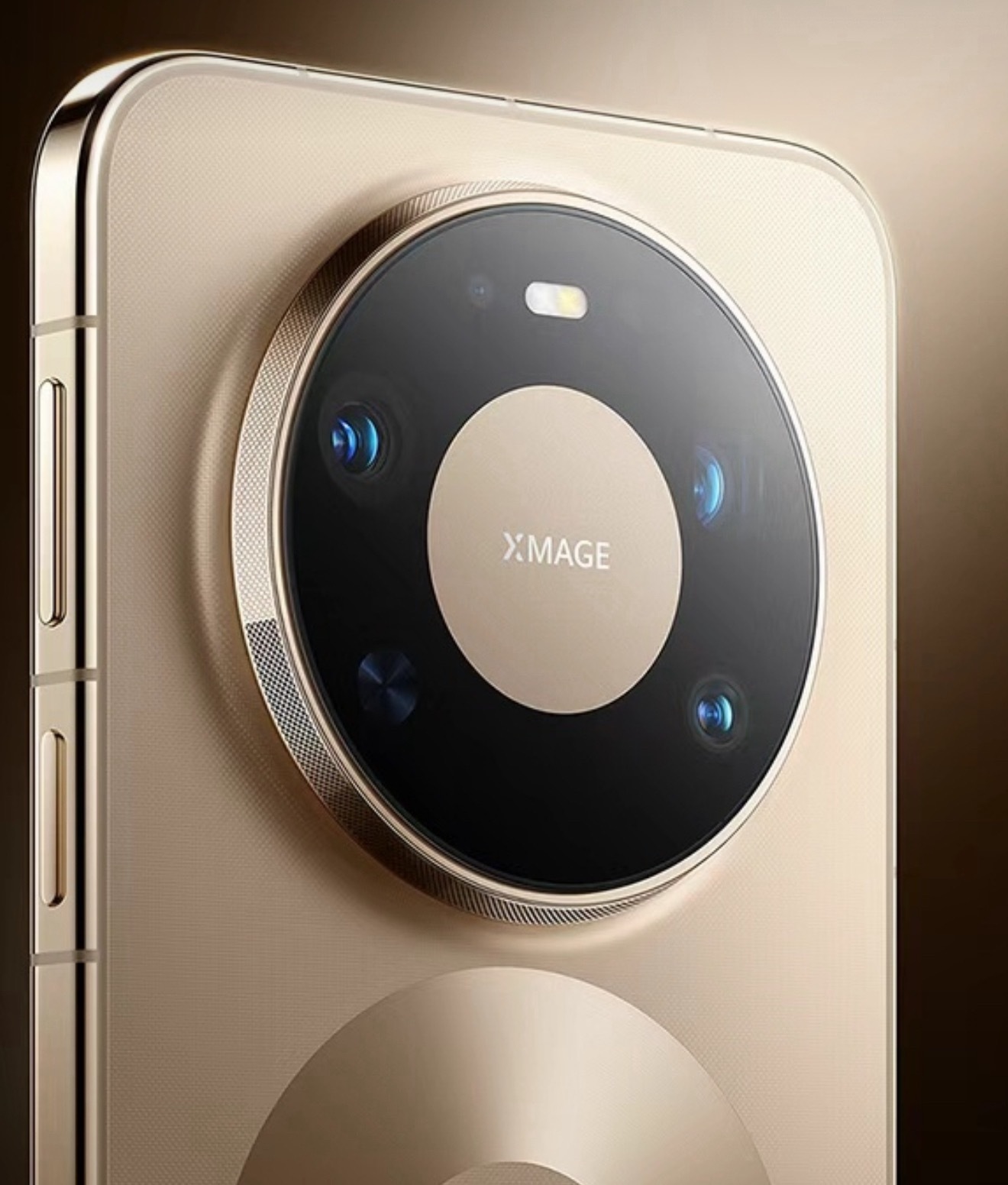 华为Mate80官宣新版本华为Mate80 系列竟然还悄咪咪做了风驰版，加了主动