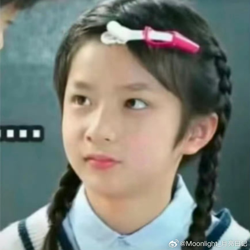 每次看到公司回复一条一条浏览下来我就这表情 