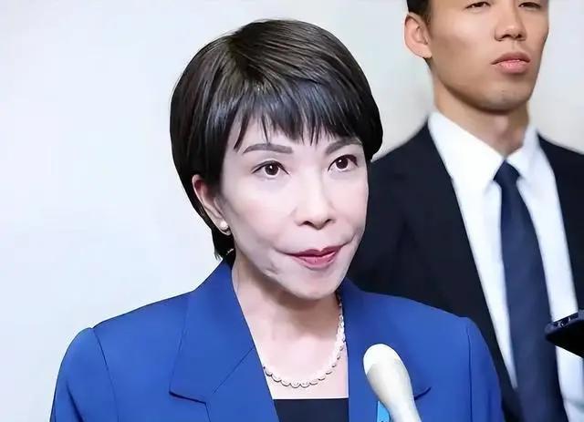 困兽犹斗？高市早苗究竟在想什么
首先要理解大背景，大背景，日本就是美国的狗，各项