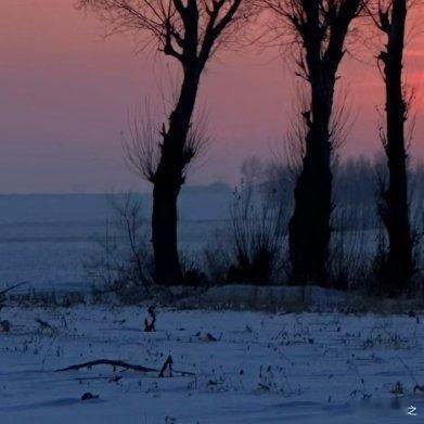 黄昏给我的感觉就是，又细水长流，又大刀阔斧 