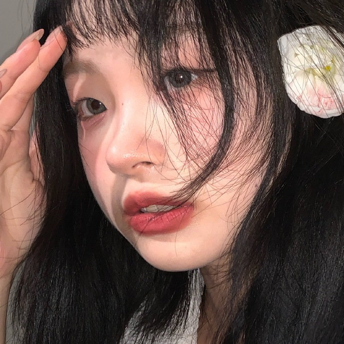 生活应该是美好且温柔的，希望你也是。 