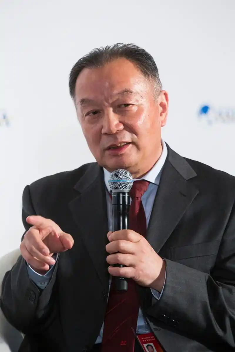 温铁军：天价彩礼、离婚率高企、生育率下降，问题到底出在哪里？
 
温铁军教授分析